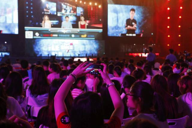 奠定了此后 奠定了此后