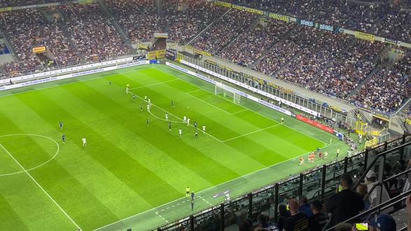 他们在与上 他们在与上