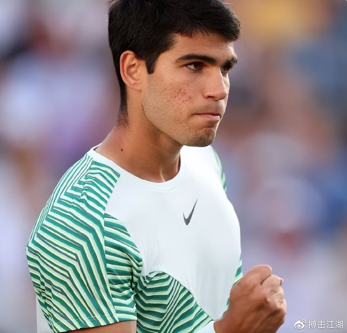 可以看出他 可以看出他